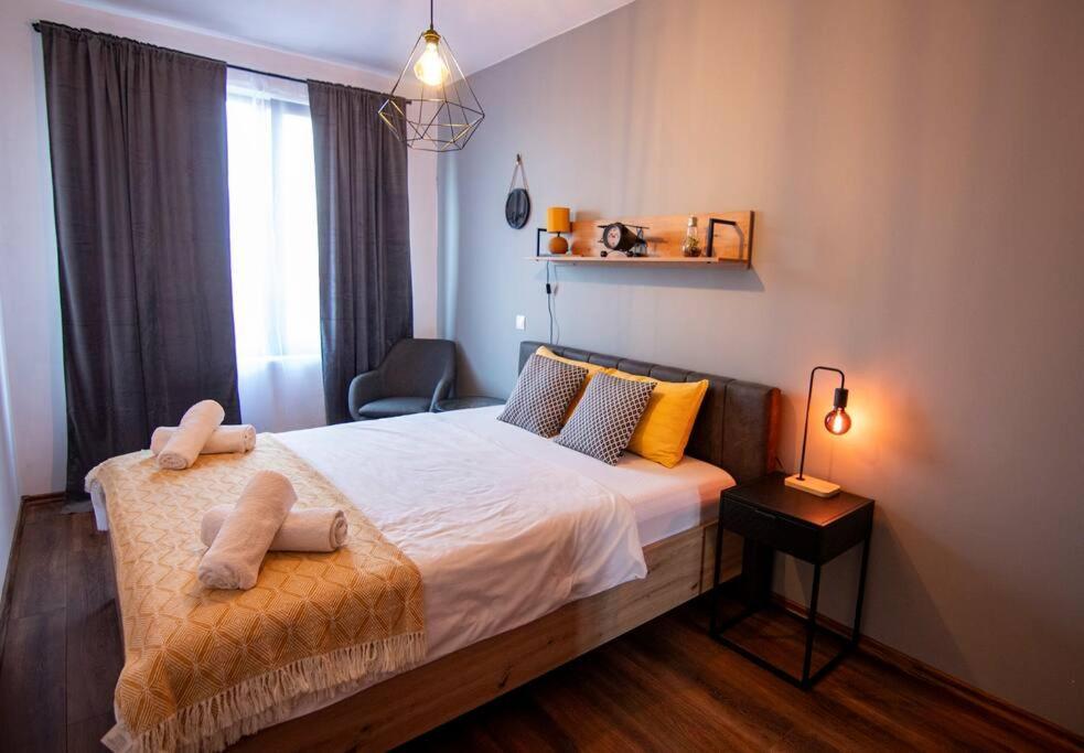 Аpartment With Free Parking Apartment Sofia Luaran gambar