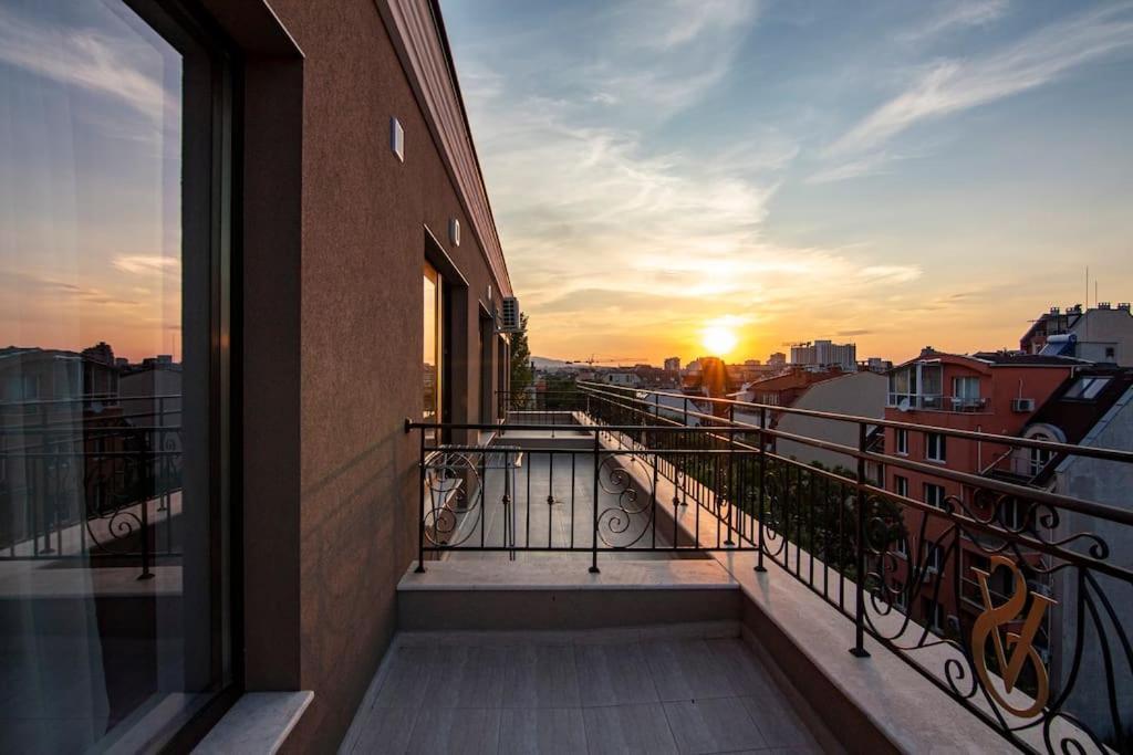 Аpartment With Free Parking Apartment Sofia Luaran gambar